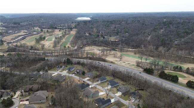 Photo - 47 Overton Dr