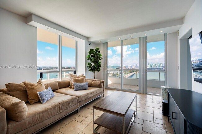 Photo - 520 West Ave Unidad 1901