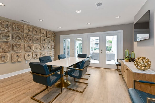 Canopy at Baybrook Apartments