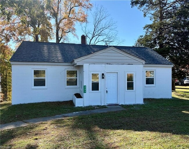 Photo - 889 W Main St