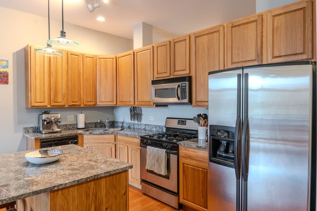 Photo - 2915 N Clybourn Ave Unit 214