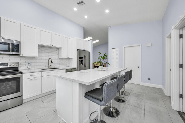 Photo - 3811 Arelia Dr