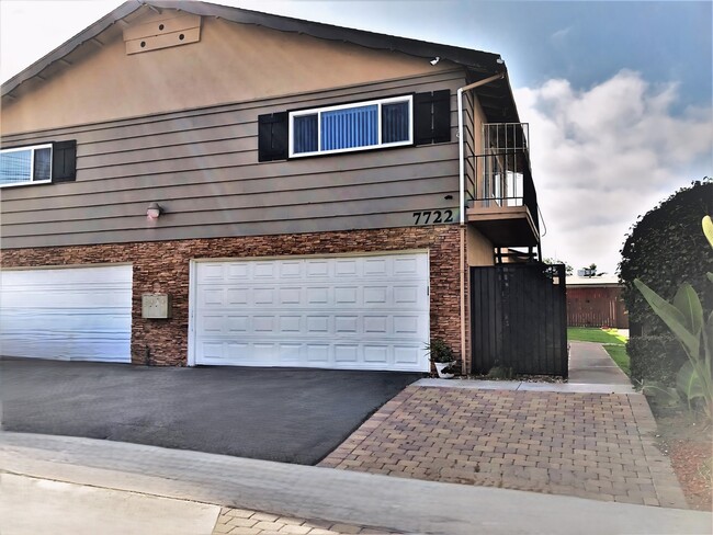 Photo - 7722 Cypress Dr Unidad A