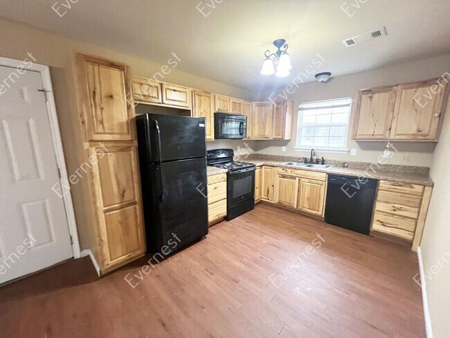 Photo - 3909 Tates Mill Rd Unit 3A