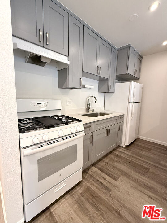 Photo - 1222 N Olive Dr Unit 105
