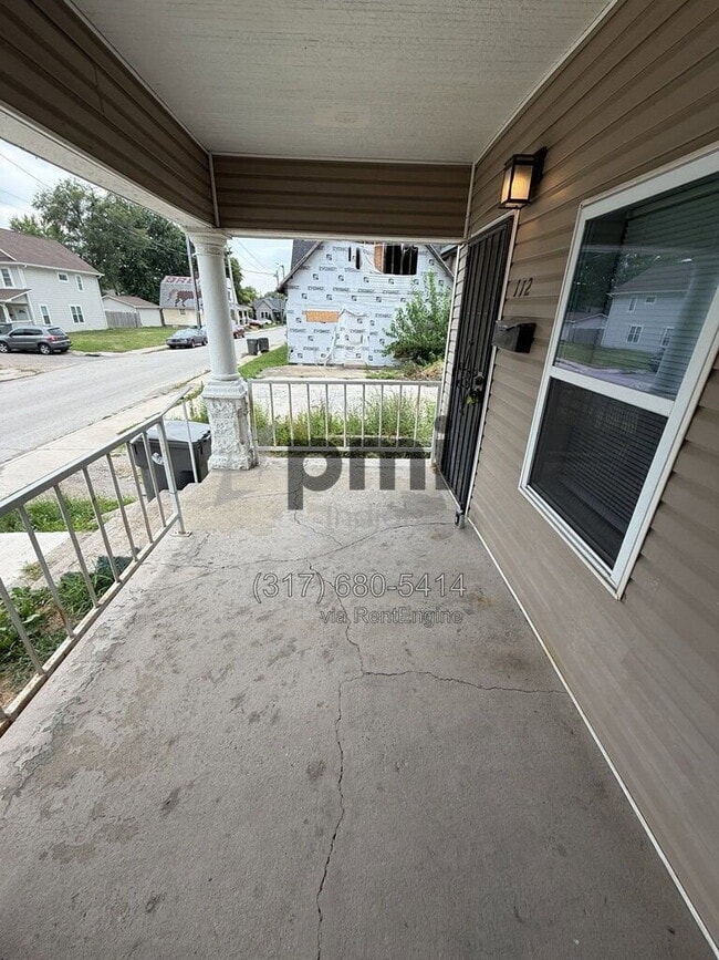 Photo - 112 Adler St