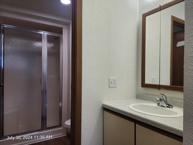 Master Bath - Gatewood Park