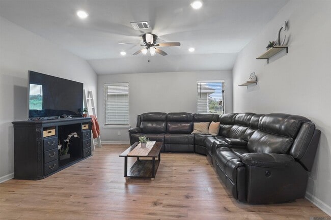 Photo - 5665 Magnolia de Percy Dr