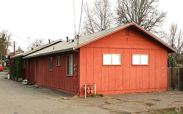 Photo - 1085-1087 Craig Ave