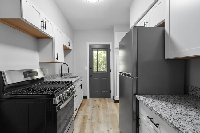 STUNNING 3 BEDROOM IN CARRICK! FRESH OUT O... - STUNNING 3 BEDROOM IN CARRICK! FRESH OUT O... House