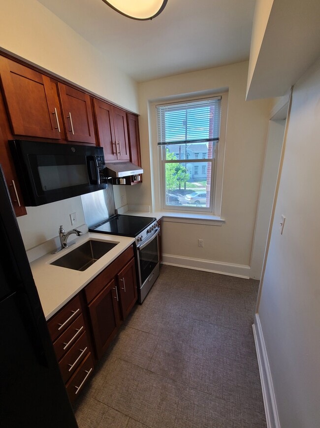 Photo - 5040-5040 New Hampshire Ave NW Unit 1-105