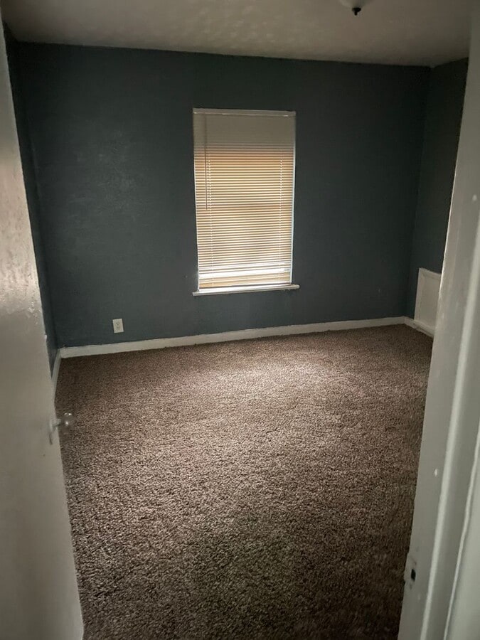 Photo - 2 Bedroom 1 Bathroom South Dallas