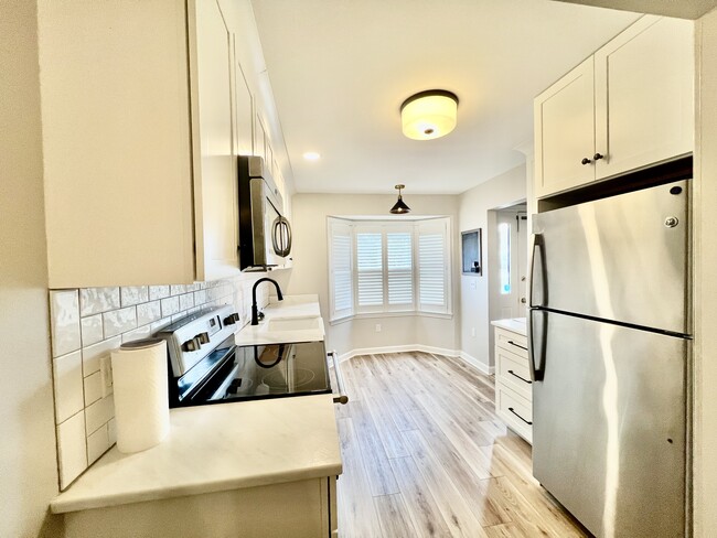 Kitchen - 59 Parsons Pond Dr Townhome