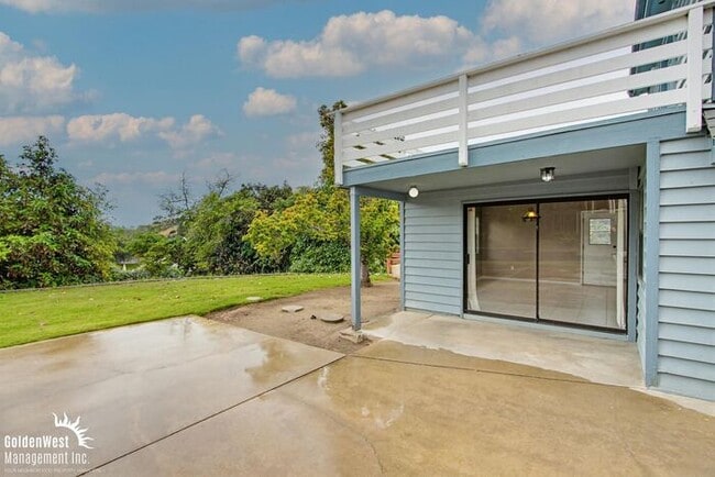 Photo - Spacious and Inviting 4Bdm 3Ba Home Nestled in the Scenic Hills of Fallbrook!