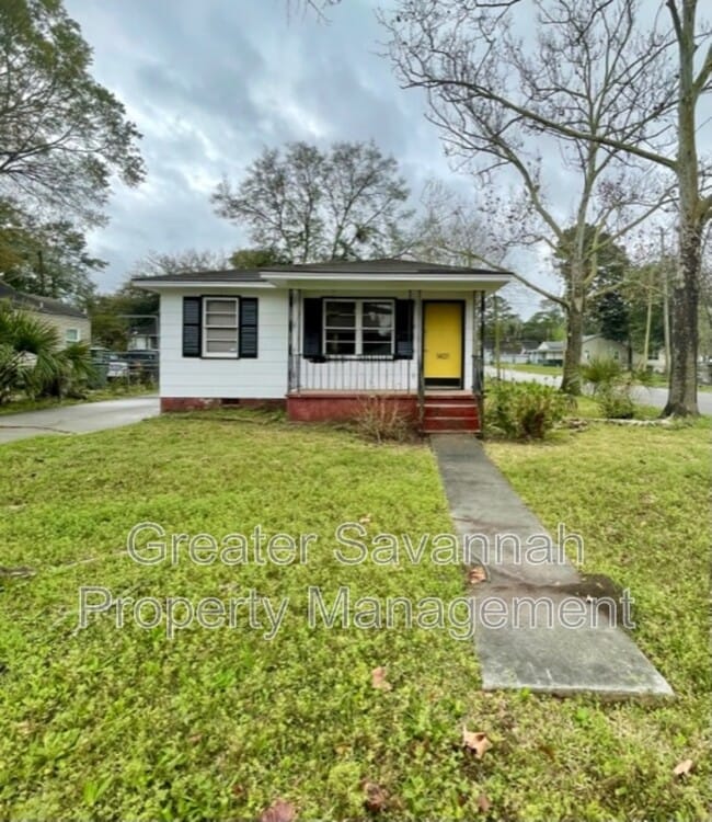 Photo - 1401 E 33rd St House