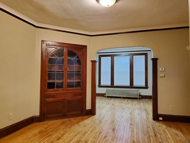 3706 E Munkwitz Ave Unidad LOWER