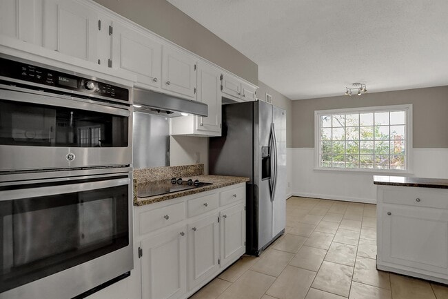 Photo - 5718 Rich Rd