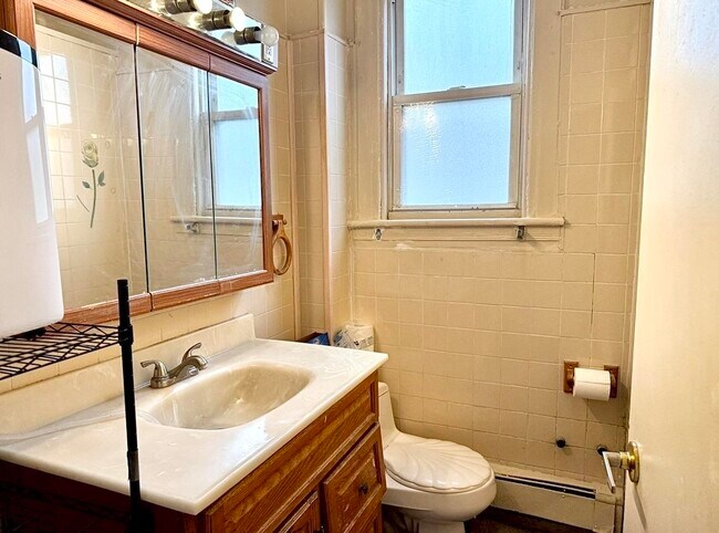 Photo - 197 Bartholdi Ave Unit 1