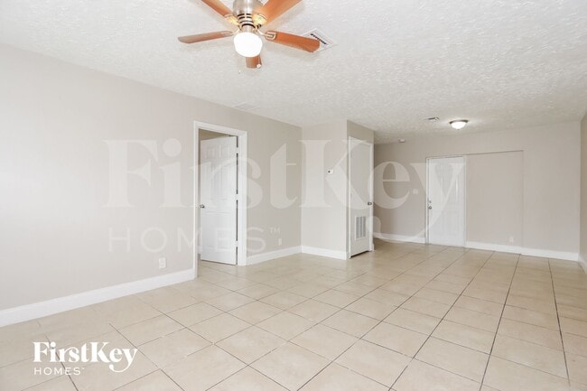 Photo - 6331 Southgate Blvd