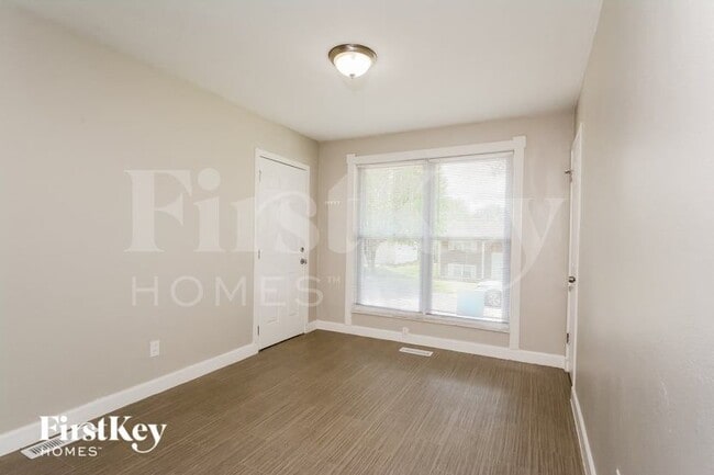 Photo - 1555 Florida Dr