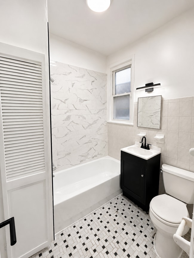 215-07 Jamaica Ave Unit 2A