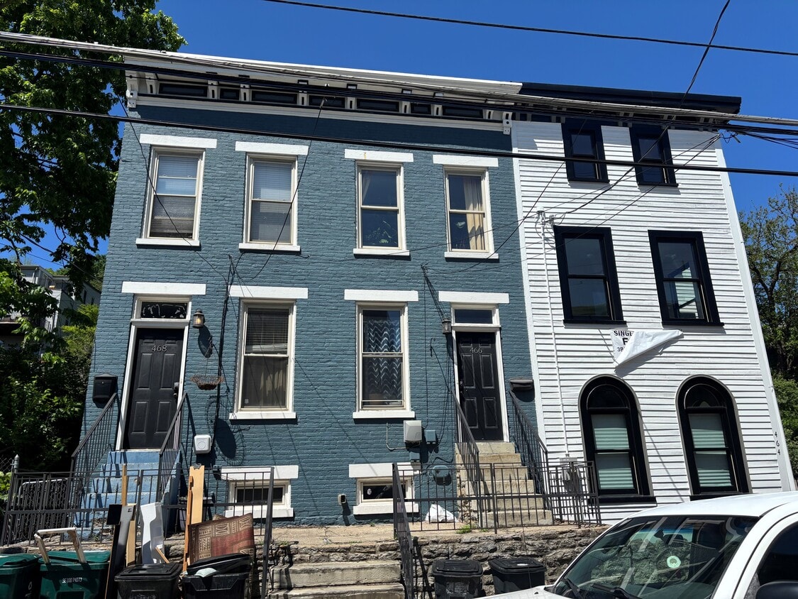 Outside - 468 W McMicken Ave (Cincinnati, OH)