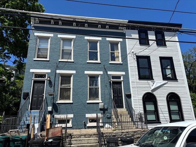 Outside - 468 W McMicken Ave House