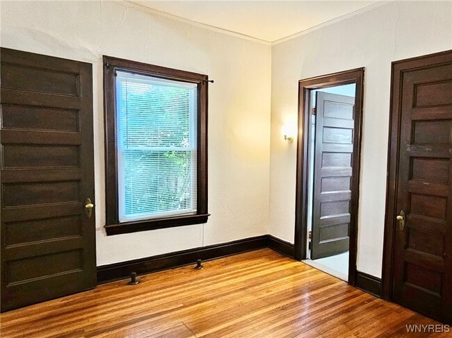 Photo - 242 Bryant St