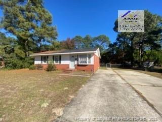 Photo - 1933 Wayne Ln