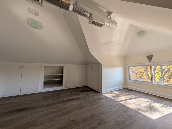 Photo - 446 New Haven Ave Unit 2