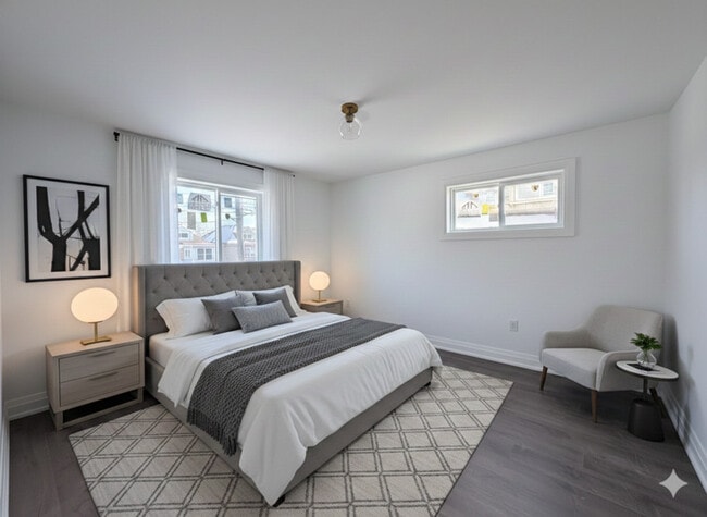 Photo - 184 Ottawa St S Unit Upper Floor