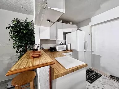 Photo - 1465 SW 28th Way Apartamento Unidad A