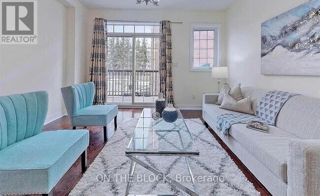 Photo - 3761A St Clair Ave E