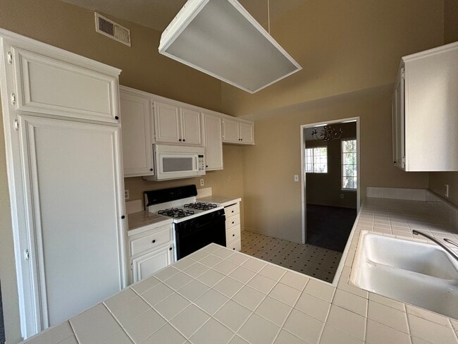 Photo - Spacious single story 3 bedroom home seeking new family!