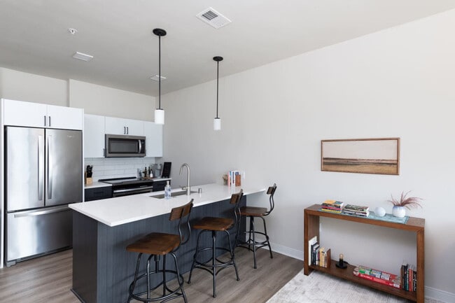 Photo - 1632 N Franklin Pl Unidad ID1379003P