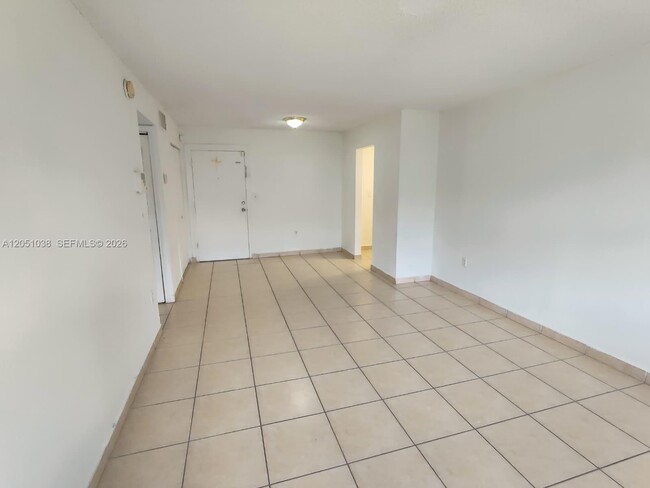 Photo - 666 W 81st St Unit 414