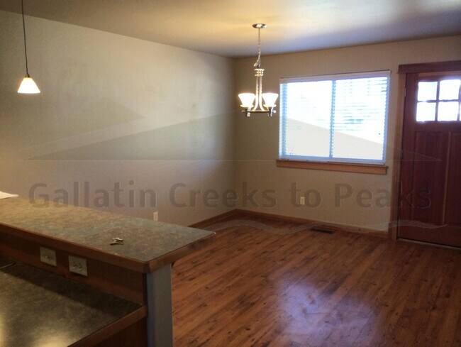 Photo - 2961 N 27th Ave Unidad 20