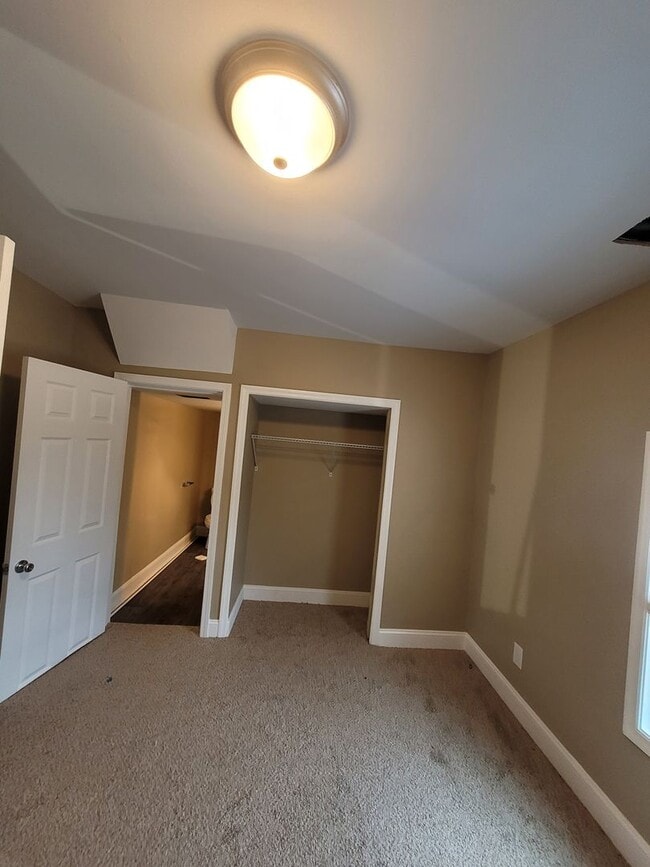 Photo - Franklin Co Royston – Two Bedroom and Two Bathroom Single Family Home - Country Living Convenient...