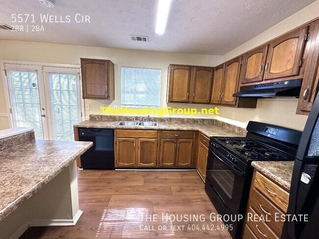 Photo - 1 Free Month Rent + 13 Month Lease