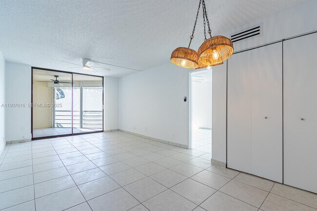 Photo - 2821 N Miami Beach Blvd Unit 6Q