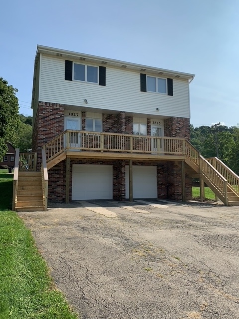 Photo - 3827 Railroad Ln Townhome