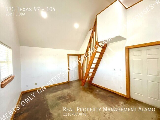 Photo - 573 TX-97 Unidad 104