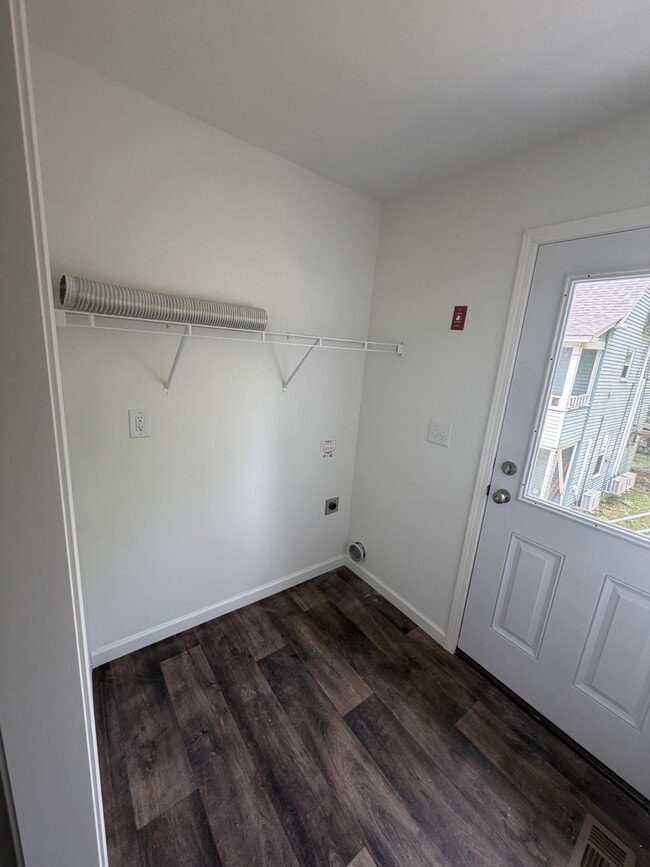17 Donald St
