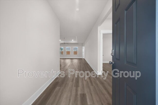 Photo - 3136 Silver Maple Dr