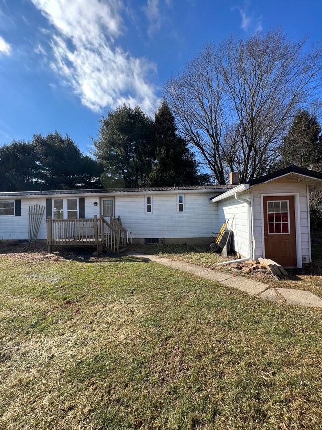 Photo - 18302 Danville-Jelloway Rd