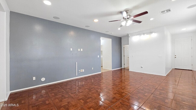 Photo - 8012 S 70th Dr