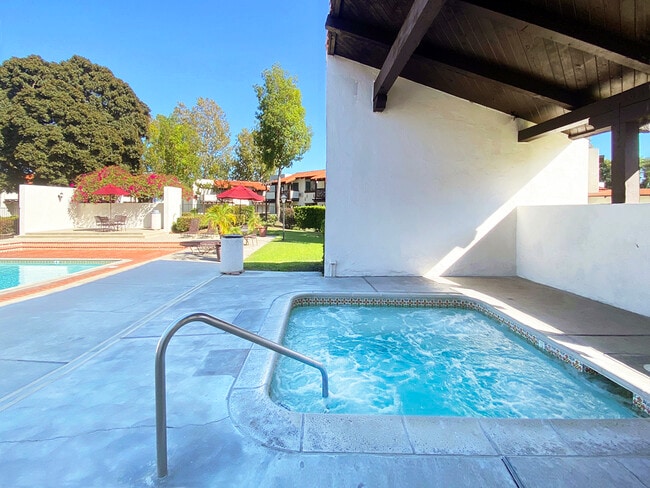 Tres Vidas Apartments