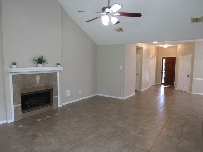 Photo - 10139 Cedaredge Dr