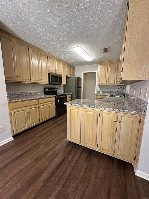 Photo - 7204 Brampton Ln