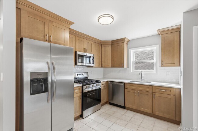 Photo - 360 W Fulton St Unit lower